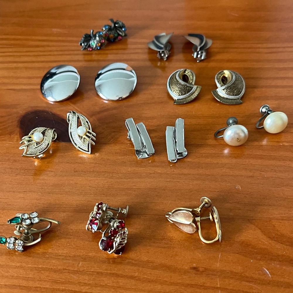 Bundle of Vintage Clip On Earrings